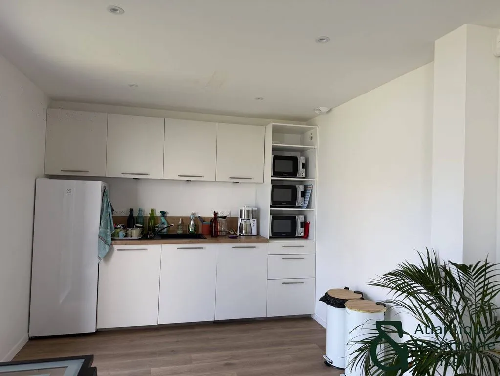 Köök - Office Conversion with Garden in Orvault
