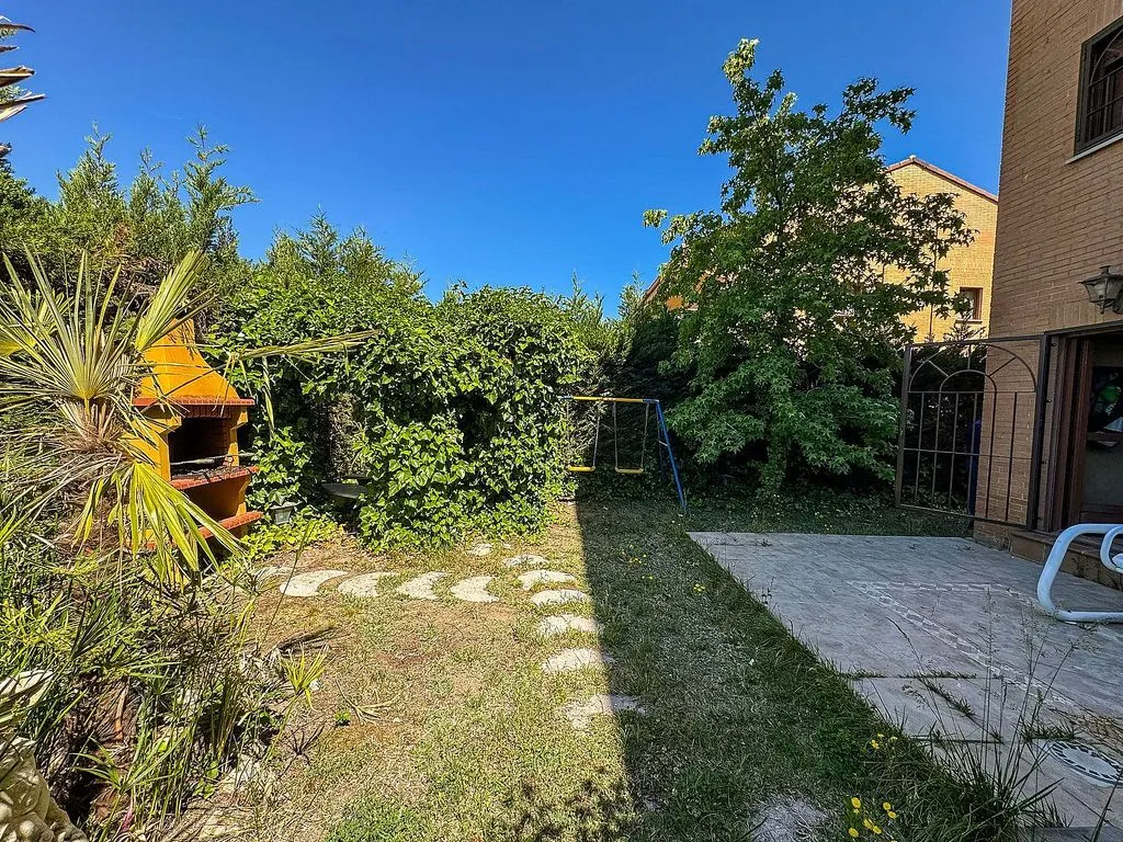 Aed - Pareded Chalet with Pool in Coimbra