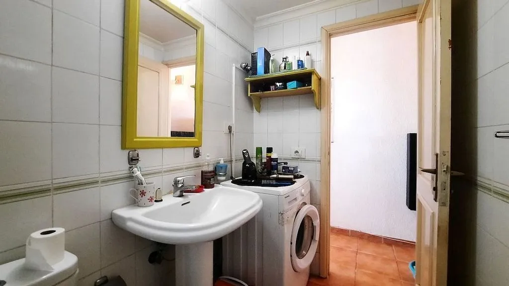 Vannitoad - 1-Bedroom Apartment with Pool in Sonnenland