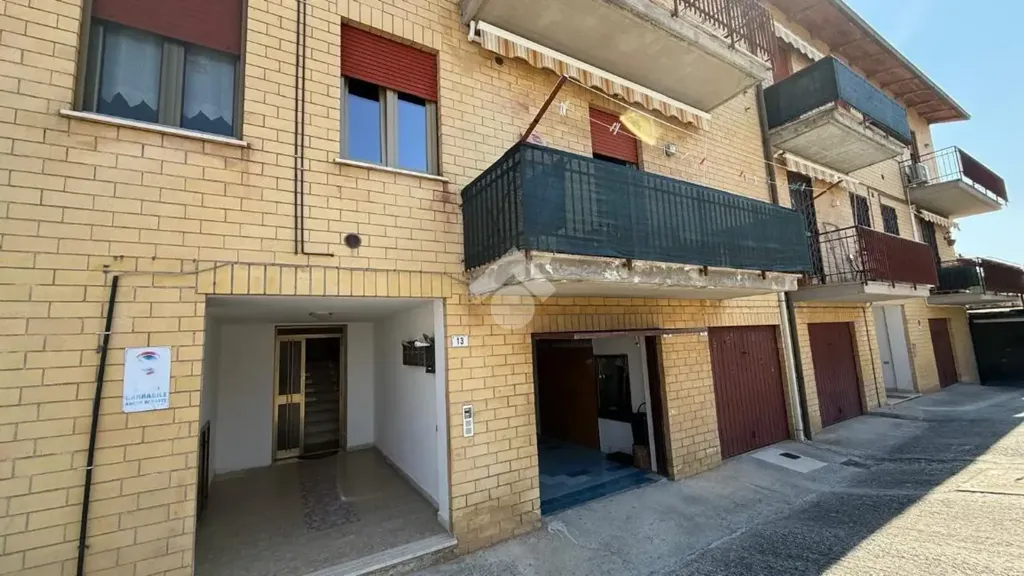 Välivaade - First Floor Flat with Terraces in Padule, Gubbio