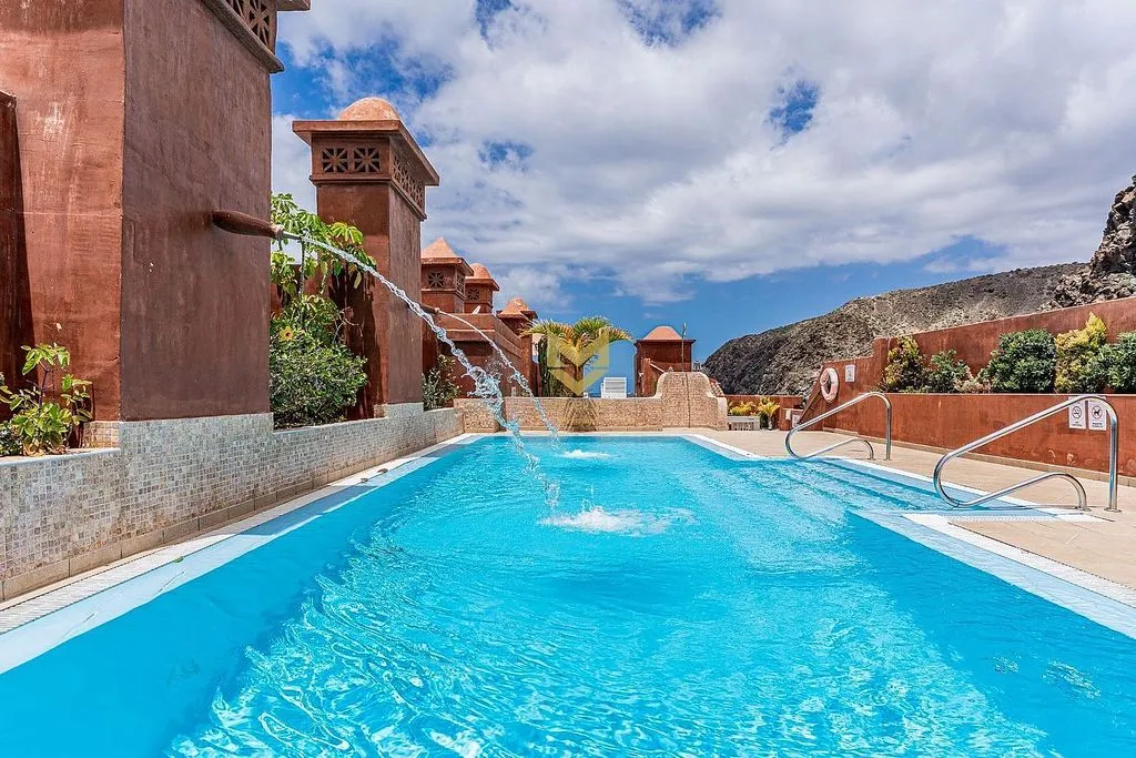 pool_area
