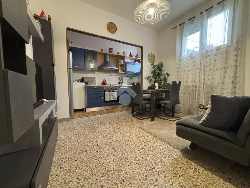 Elutuba - Bright Trilocale with Parking in Cesena