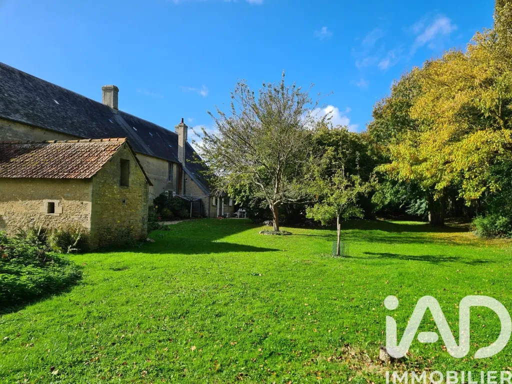 Jardin - Villa de Luxe avec Jardin à Vaux-sur-Aure