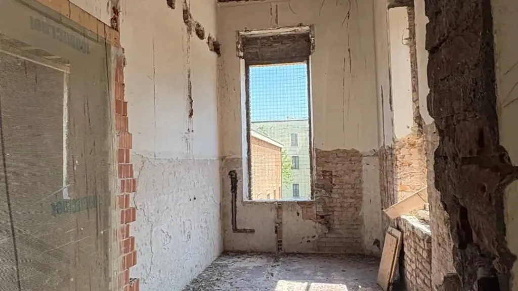 Pièces - Apartment with Piazza View in Mantova