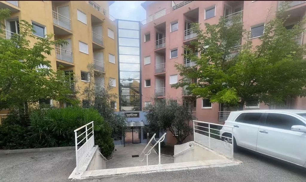 Välivaade - Duplex Flat with Terrace in Corte