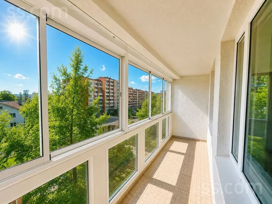 Rõdu - Two-Level Apartment with Panoramic Views in Mežaparks, Riga