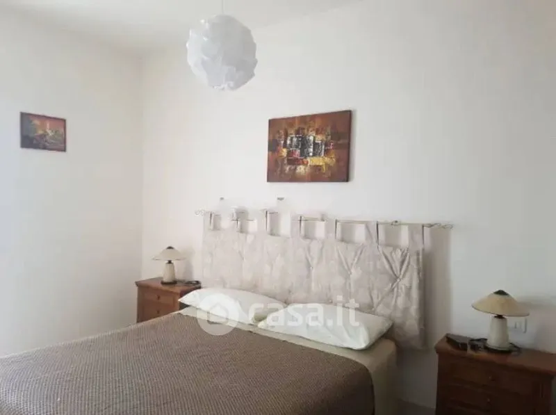 Magamistoad - 3-Bedroom Apartment with Terrace in Perito