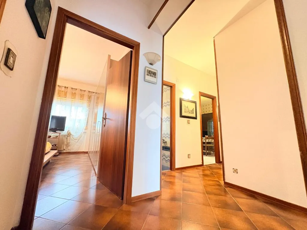 Entrée - 4-Bedroom Apartment with Balcony in Palermo