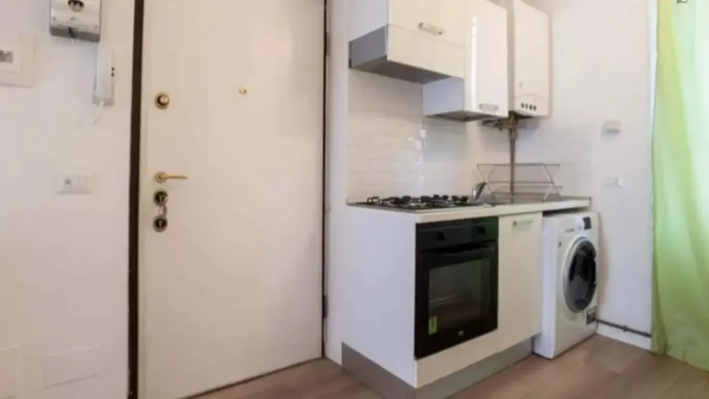 Köök - Studio Apartment with Courtyard in Milan