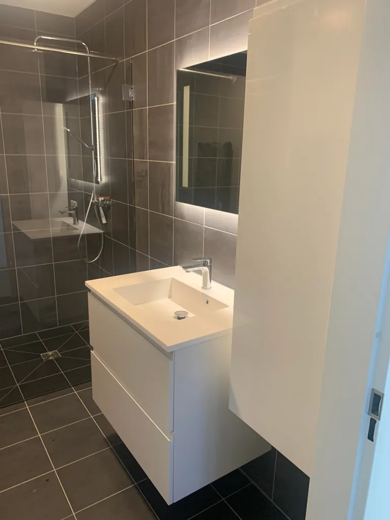 Bagni - Modern 3-Bedroom Apartment with Energy Label A+ in Eindhoven