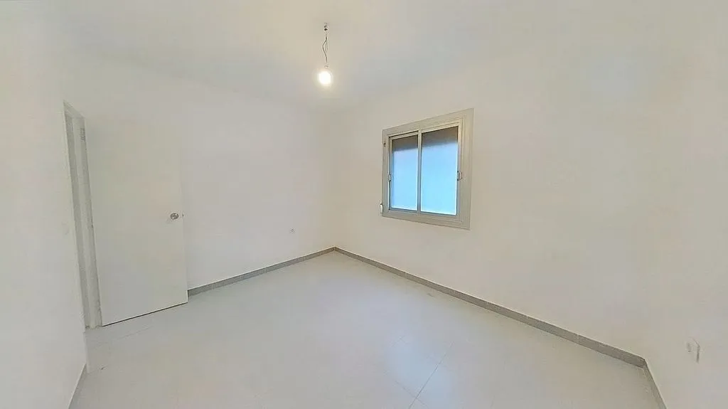 Toad - 2-Bedroom Apartment with Metro Access in La Florida