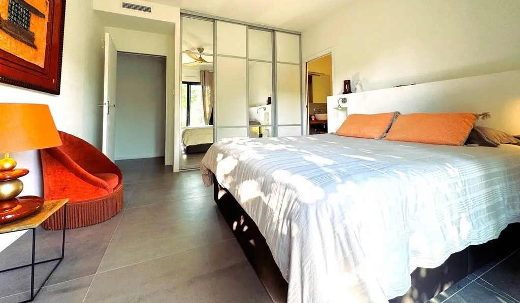 Magamistoad - Contemporary Villa with Pool in Biot