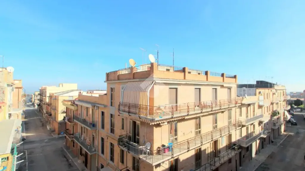 Välivaade - Three-Bedroom Apartment with Panoramic Balcony in Lucera