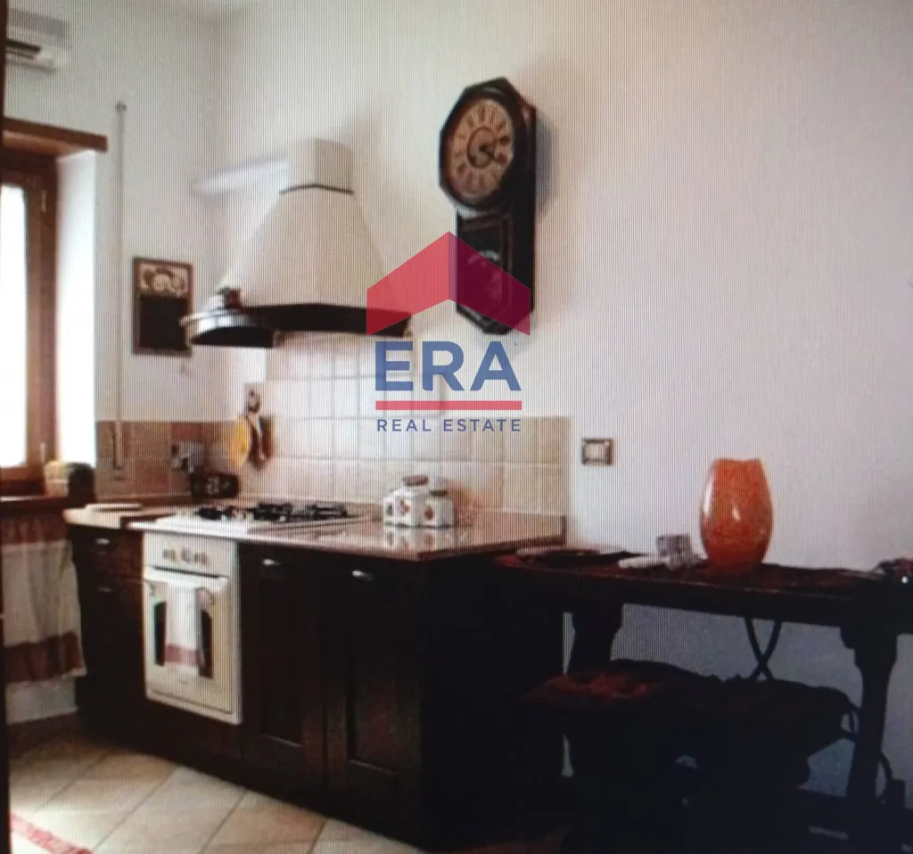 Cuisine - Bright Two-Room Apartment in Colli Albani, Rome