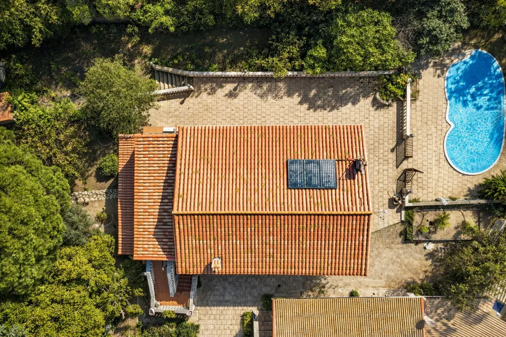 Vue aérienne - Maison avec Piscine et Vue Mer à Sète