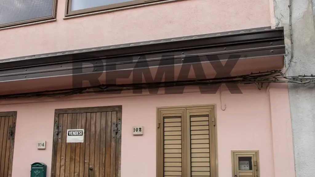 Exterior - Semi-detached House with Terrace in Fabrizia
