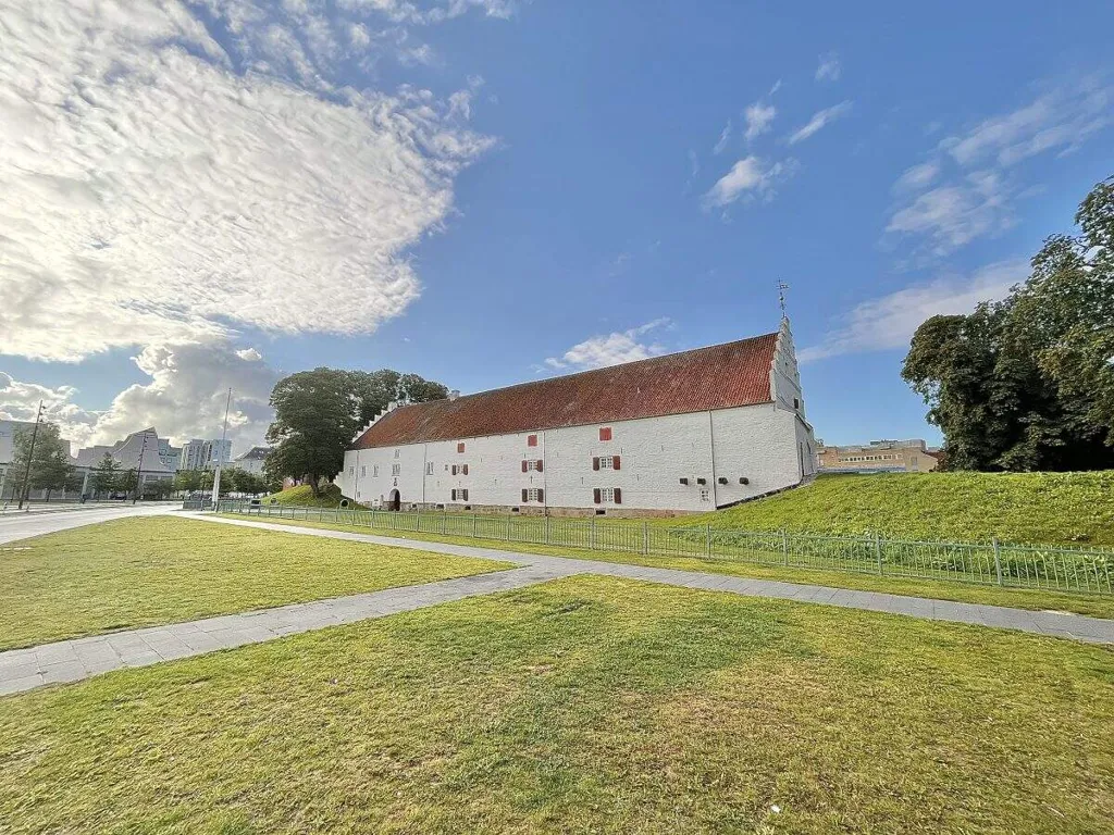 Välivaade - 2-Bedroom Apartment with Garden in Aalborg