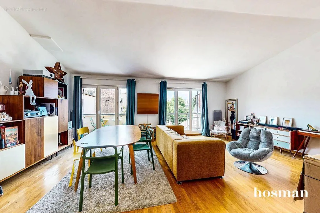 Séjour - Appartement 4 Pièces avec Terrasse et Parking à Les Lilas