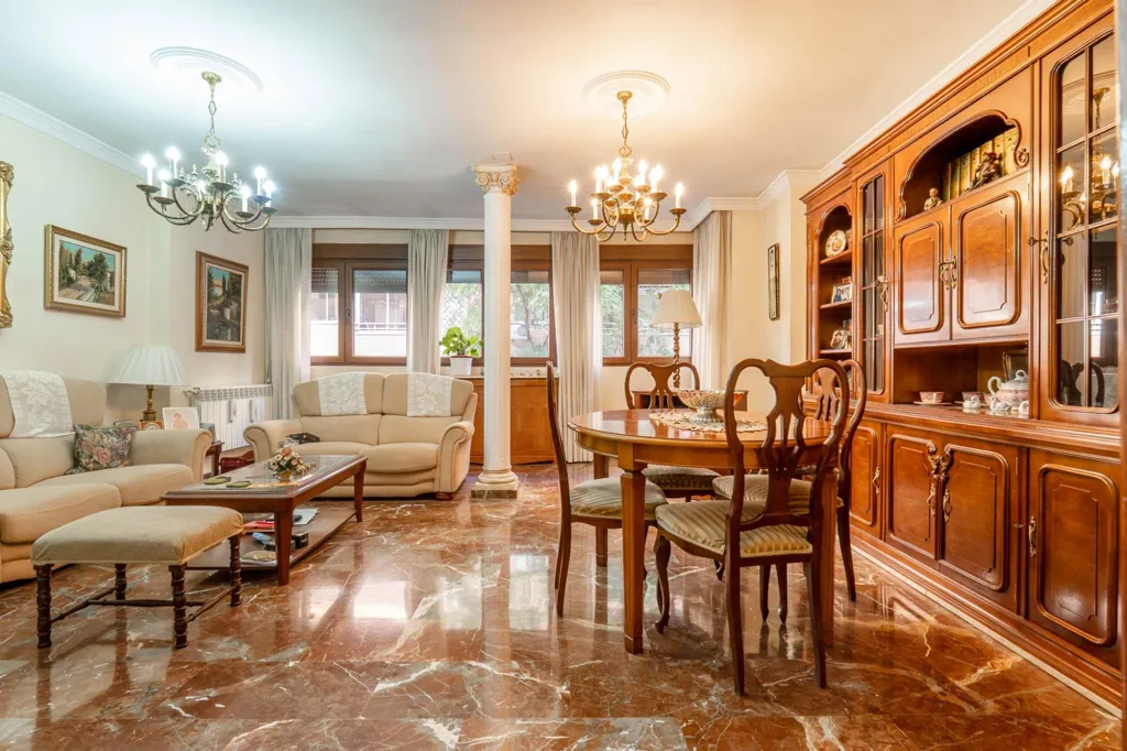 Söögituba - Apartment with Private Patio in Granada Centre