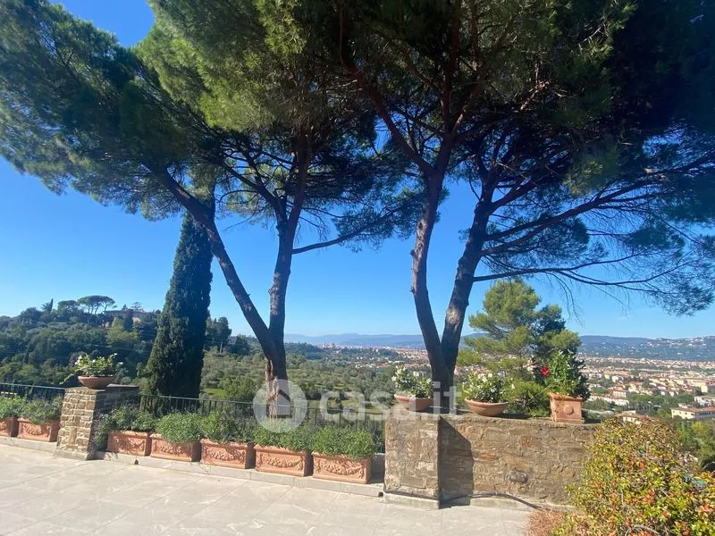 Aed - Two-Level Apartment with Terrace in Florence
