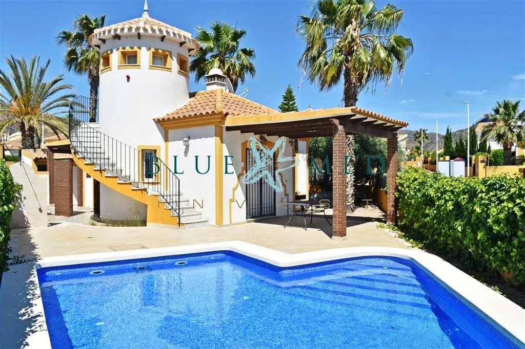 Piscine - Chalet with Pool and Terrace in Mazarrón