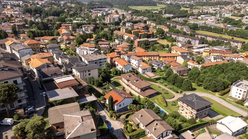 Õhuvaade - Luxury Villa with Private Garden in Cantù