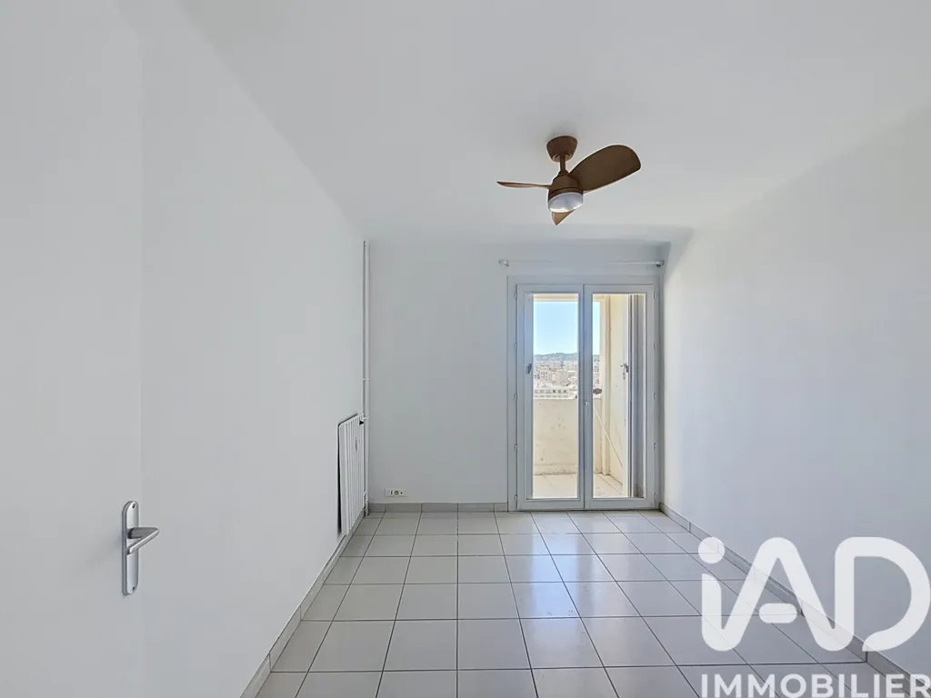 Pièces - Appartement avec balcon vue mer à Toulon
