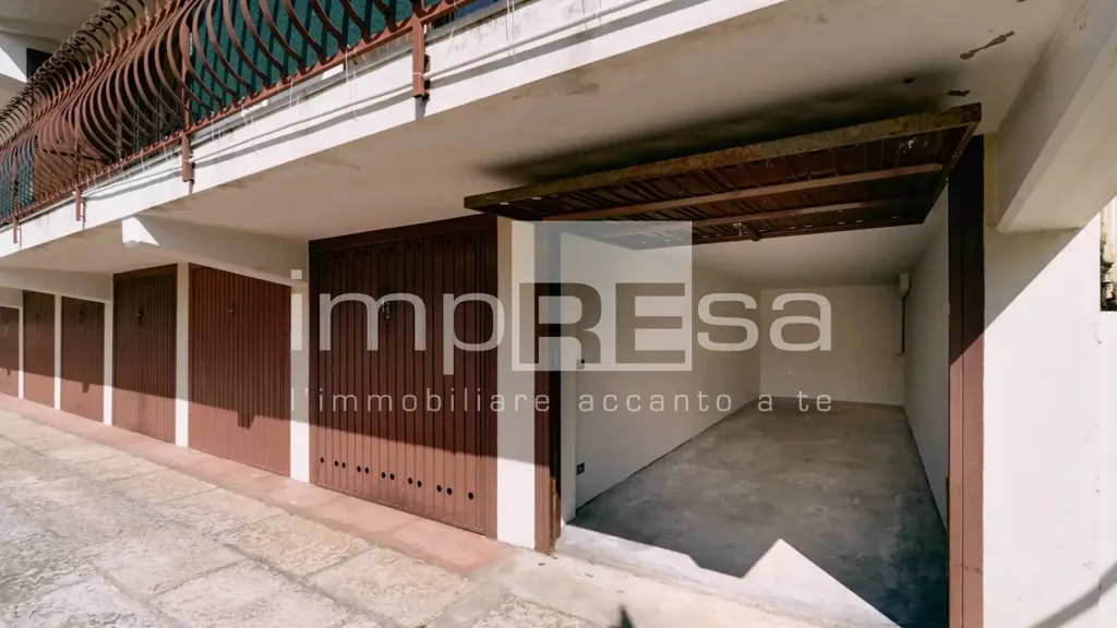 Aed - Spacious Apartment with Garage in Fontane, Villorba