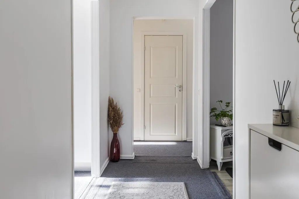 Esik - Apartment with West-Facing Balcony in Kalmar