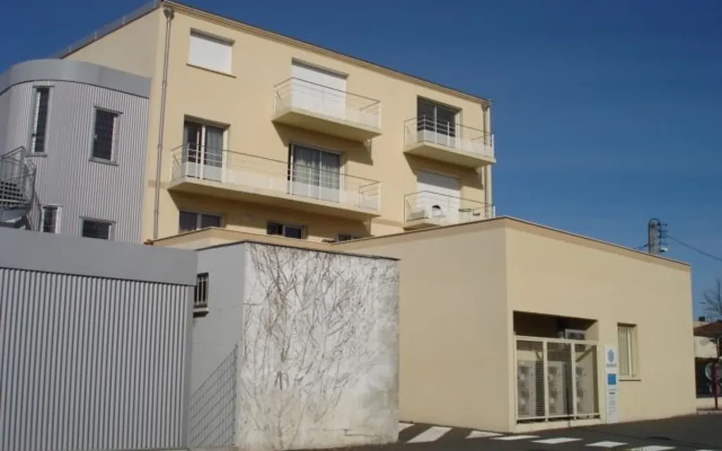 Välivaade - Spacious Studio with Balcony in Gradignan