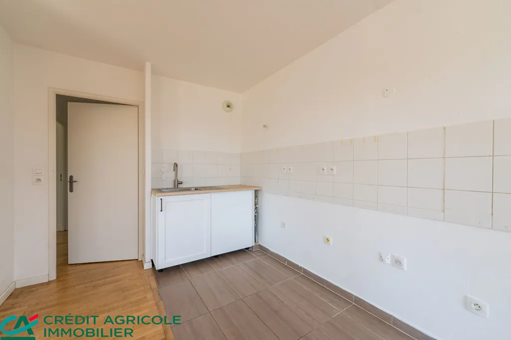Cuisine - Appartement 4 Pièces avec Terrasse à Morangis