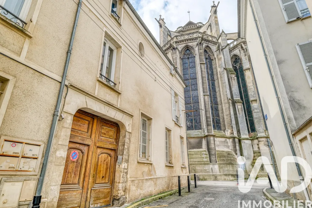 Välivaade - Charming Flat with Terrasse near Meaux Cathedral