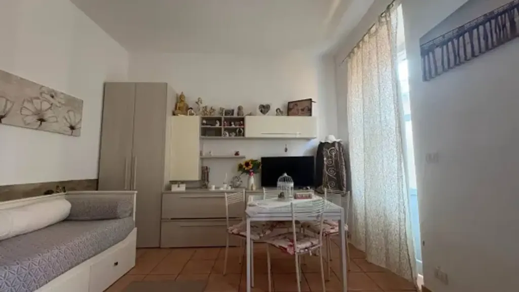 Chambres - Central Monolocale with Private Garden in Carignano