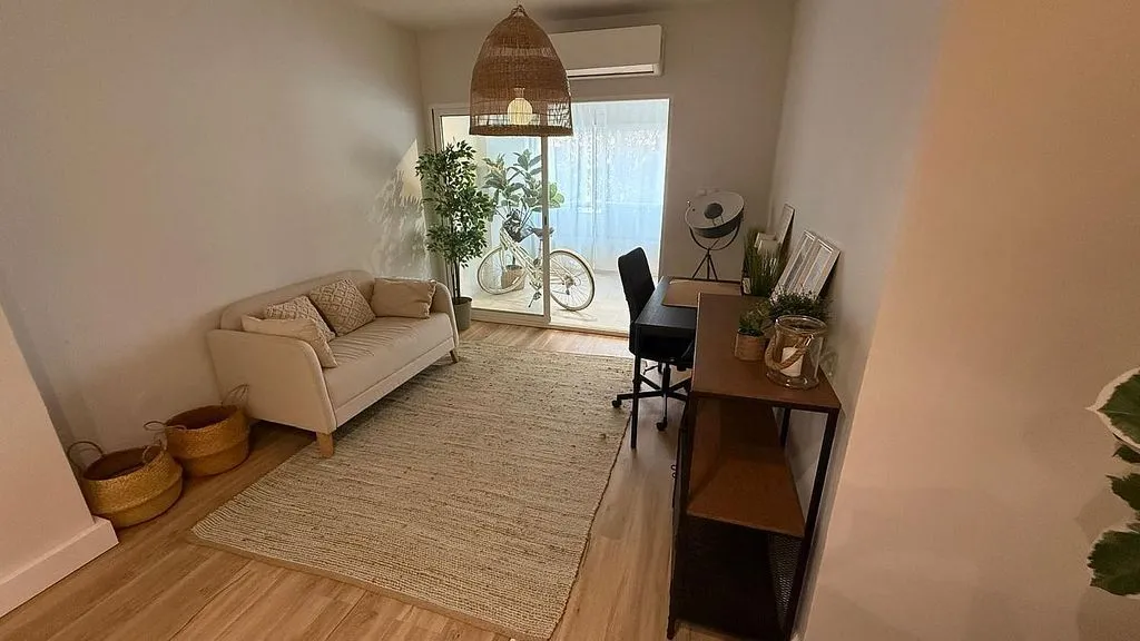 Elutuba - Amueblé Flat with Balcony in Valencia