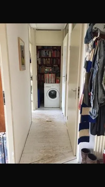 Entrée - 3-Bedroom Apartment with Balcony in Amsterdam