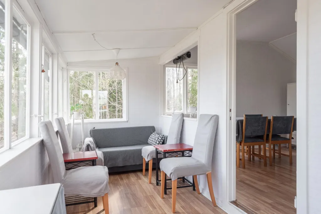 Salle à manger - Charming Cottage in Nature near Örebro