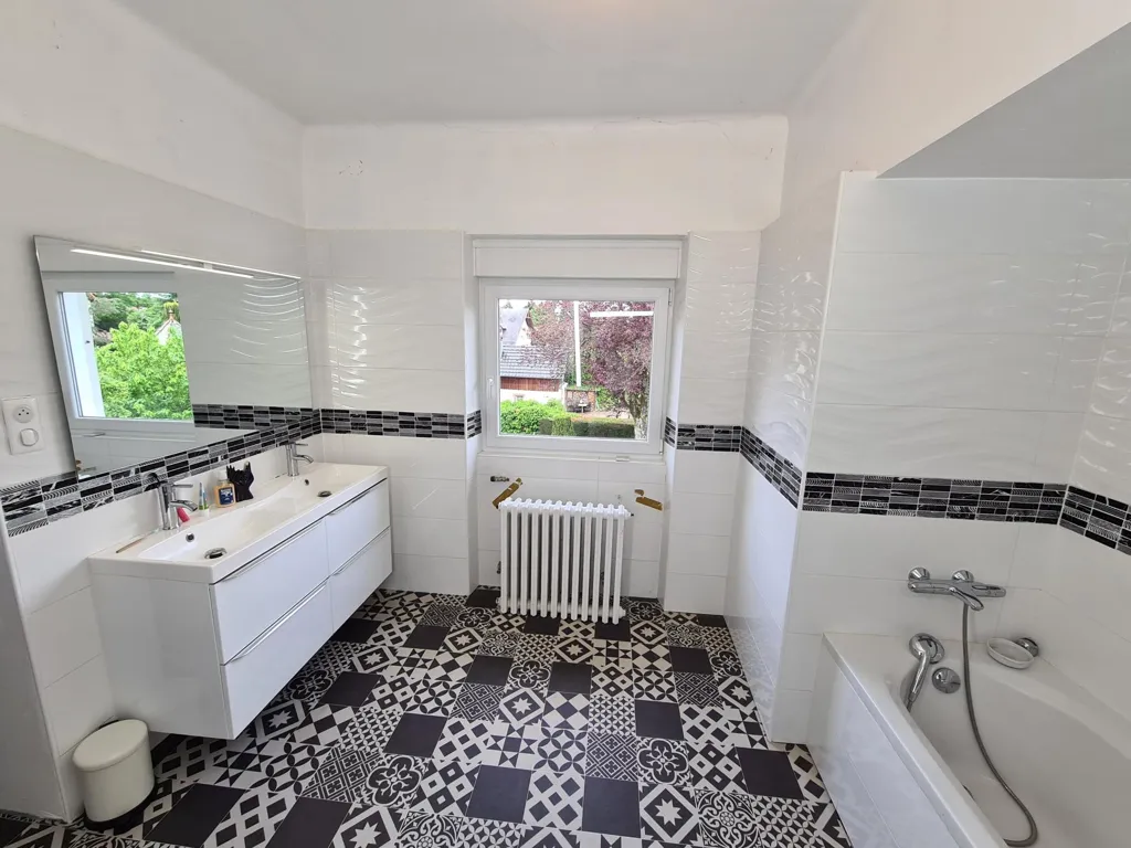Salles de bain - Maison de Maître Rénovée avec Terrasse à Saverne