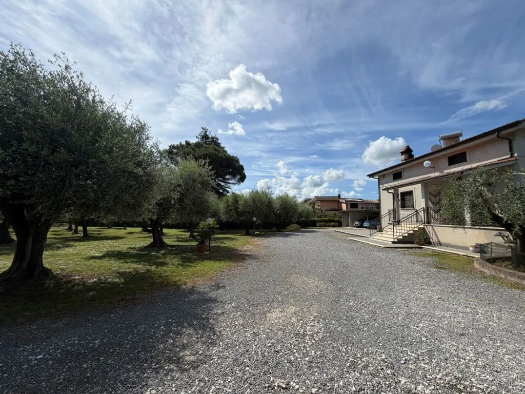 Extérieur - Rustic Villa with Garden in Lanuvio