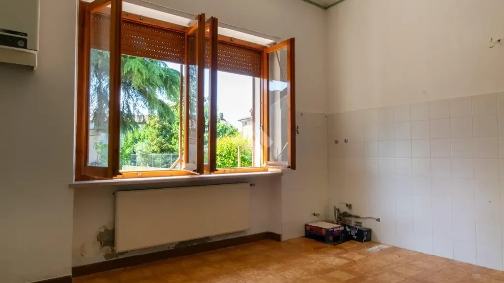 Pièces - Duplex with Dual Aspect in Mirabello Monferrato