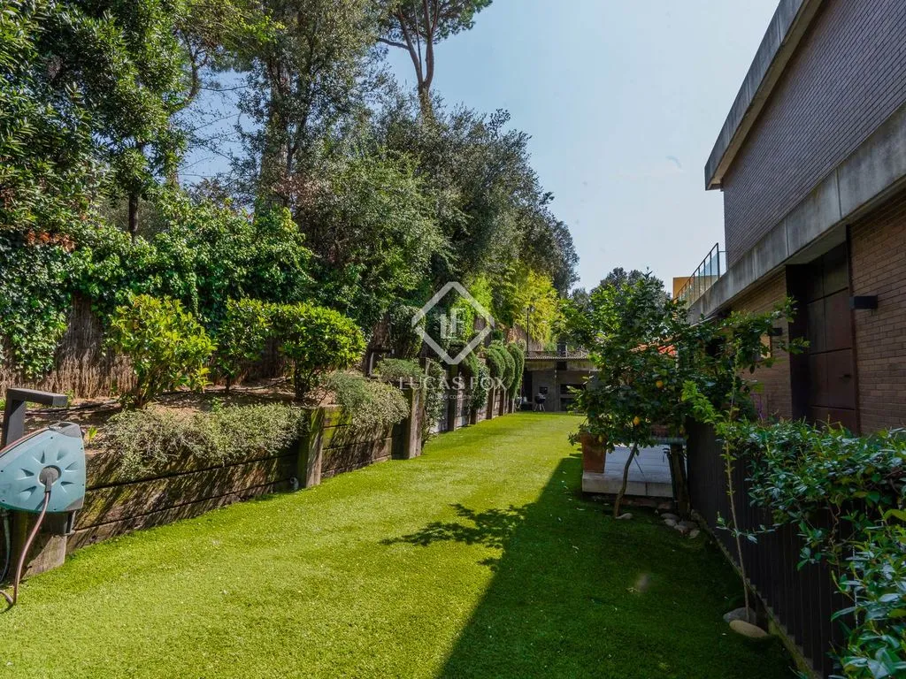 Aed - Luxury Villa with Pool in Girona