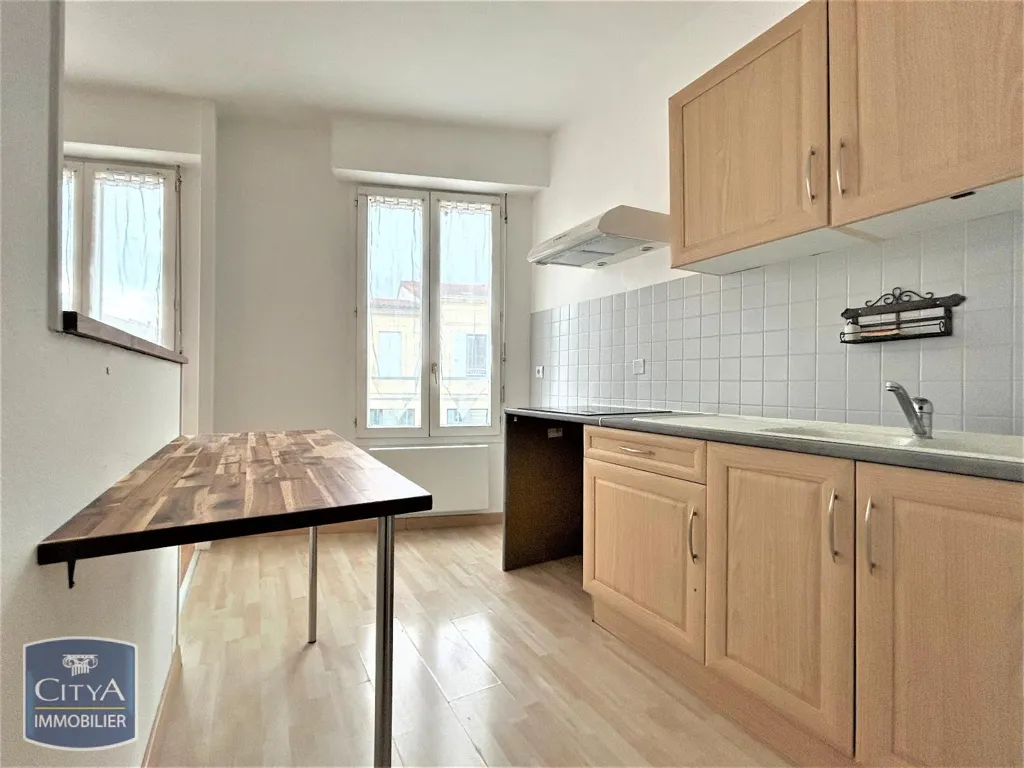 Cuisine - Appartement avec Balcon au Centre de Libourne
