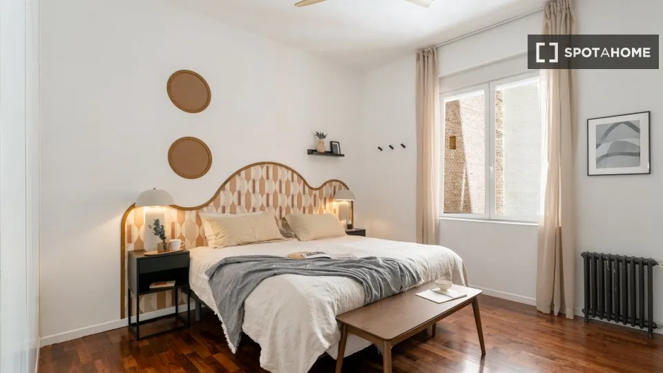 Magamistoad - Furnished Apartment in Goya, Madrid