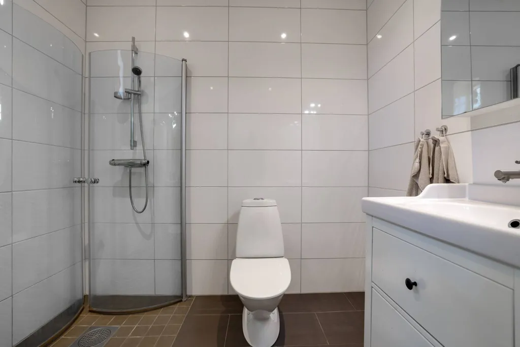 Vannitoad - Allmogestyle Villa with Pool in Yxstabacken