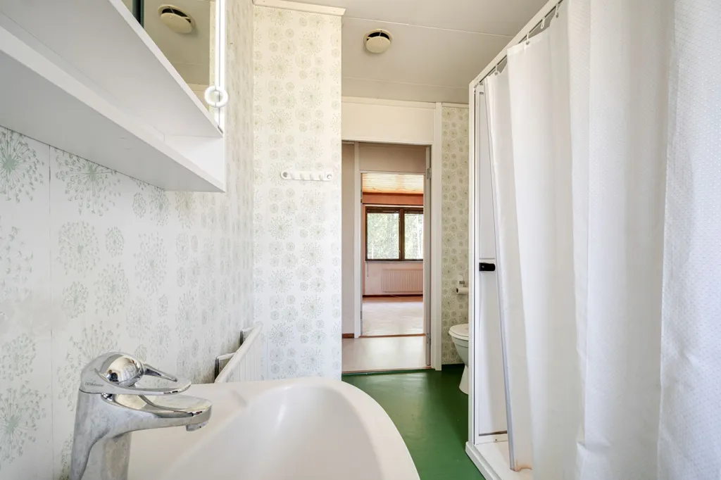 Vannitoad - Villa with Garden in Saxdalen