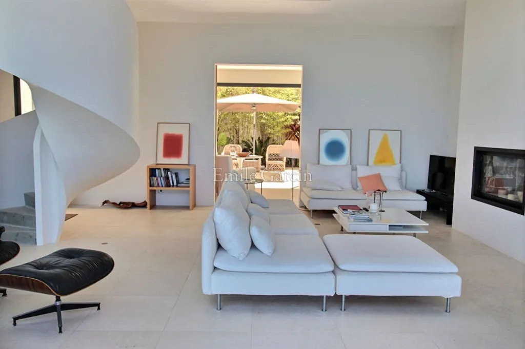 living_room