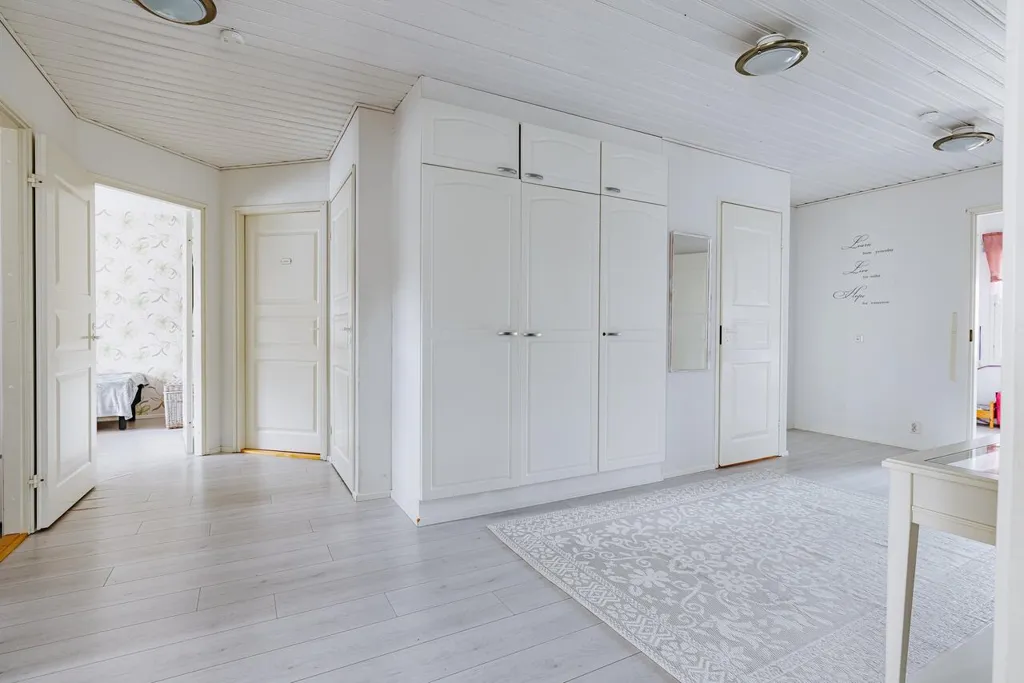 Bedrooms - Spacious Apartment with Sauna in Hyllykallio