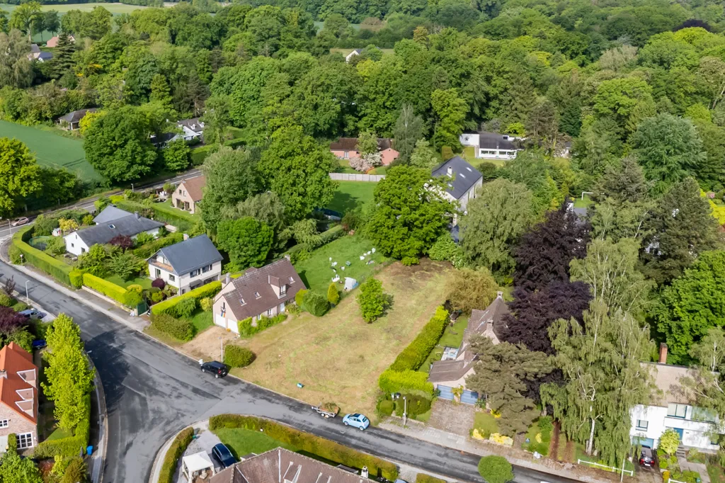 Õhuvaade - Building Plot with East-Facing Orientation in Bel-Air