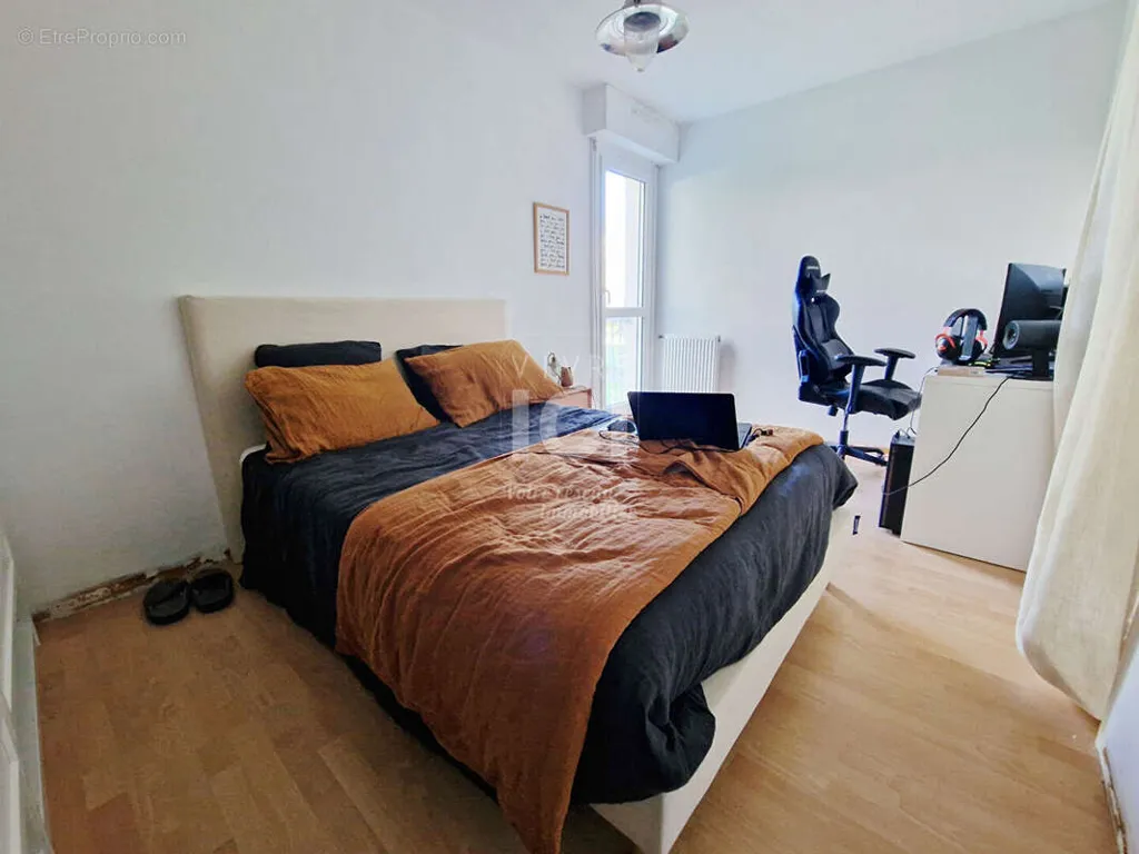 Chambres - Appartement T4 avec Parking et Ascenseur à Nantes