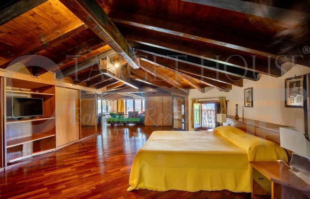 Chambres - Lakefront Villa with Private Garden in Verbania