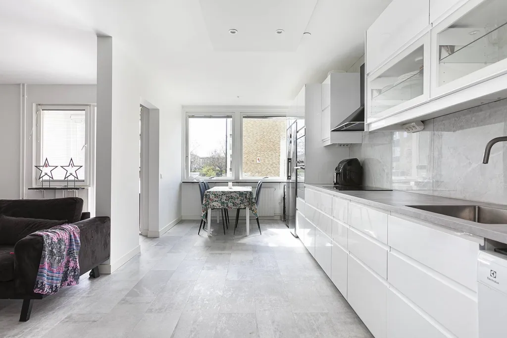 Cuisine - Apartment with South-Facing Balcony in Helsingborg